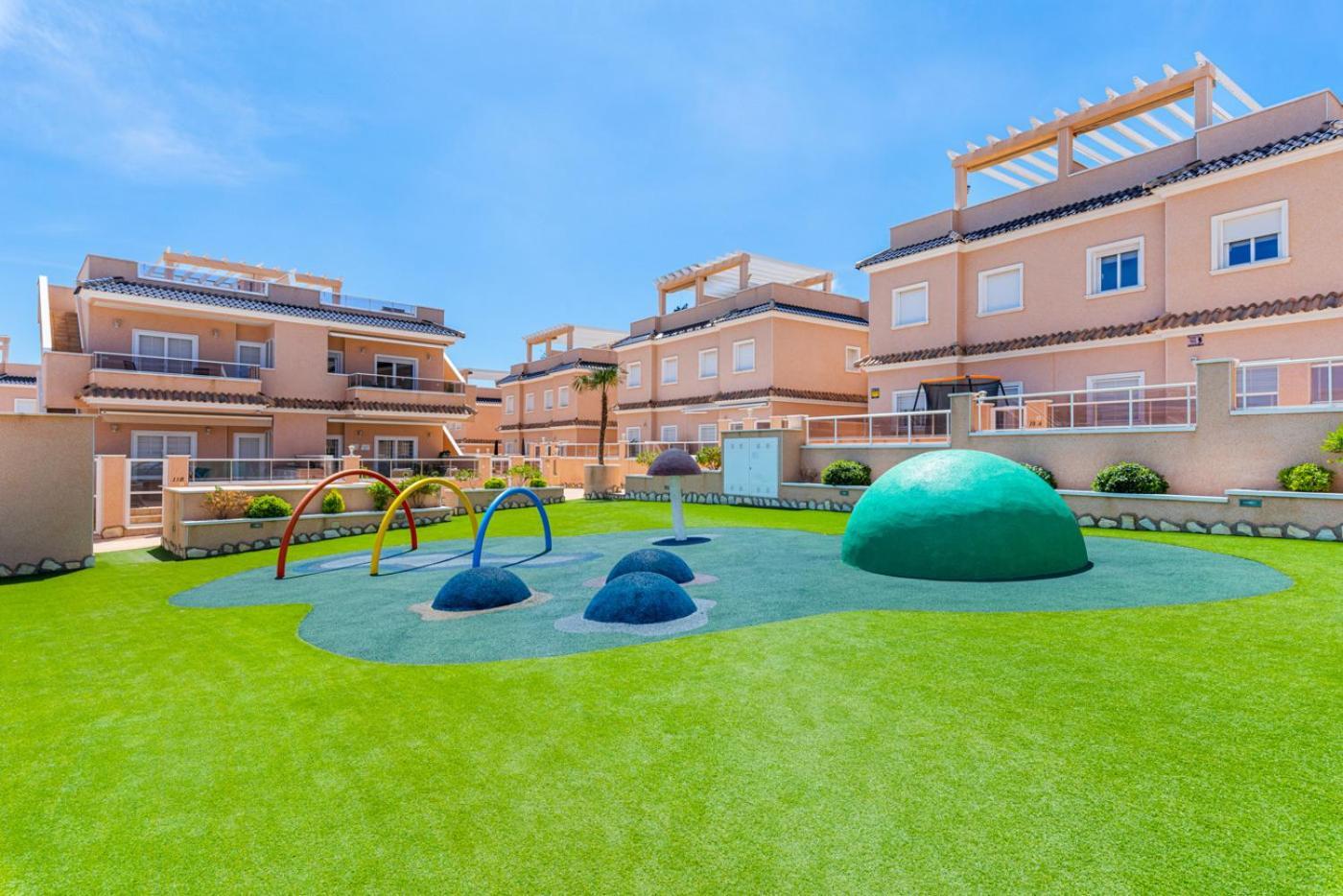 Apartments Punta Prima Indoor & Outdoor Pool Torrevieja Dış mekan fotoğraf