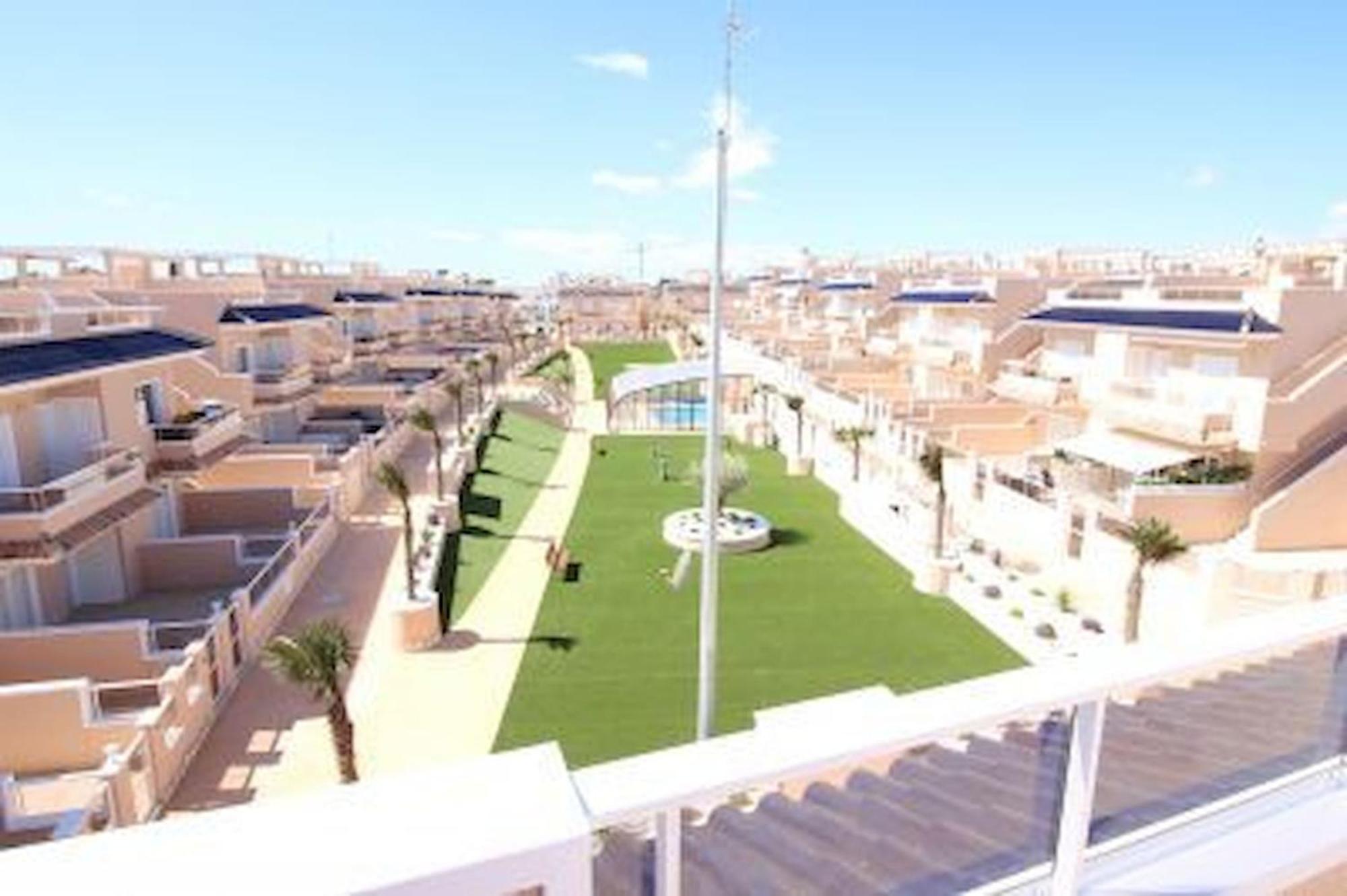 Apartments Punta Prima Indoor & Outdoor Pool Torrevieja Dış mekan fotoğraf