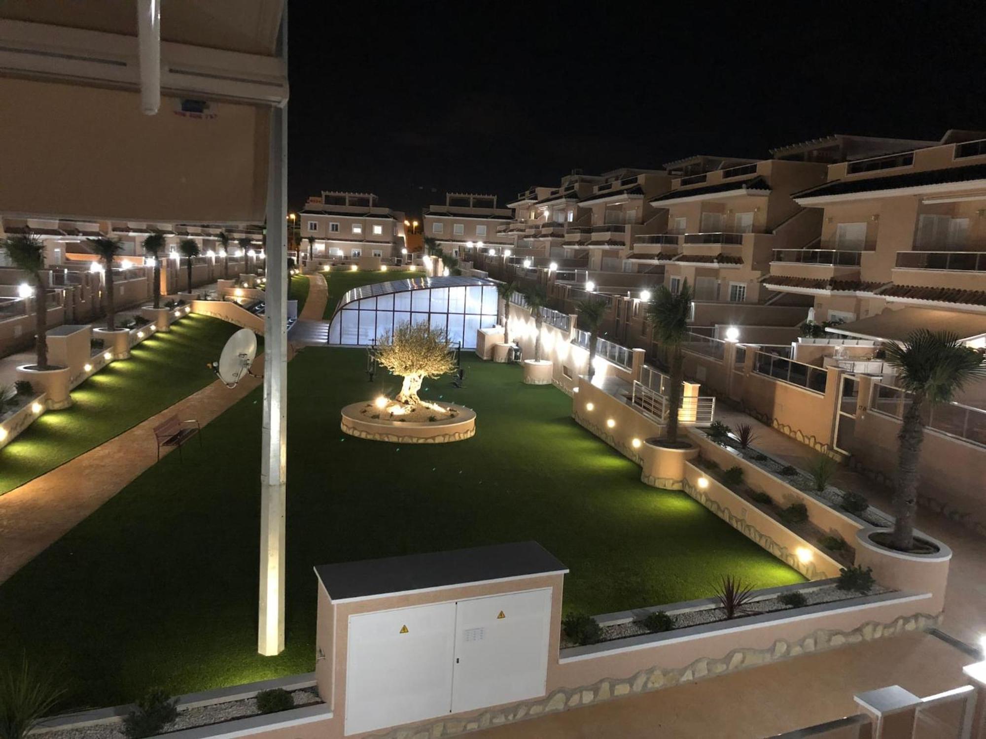 Apartments Punta Prima Indoor & Outdoor Pool Torrevieja Dış mekan fotoğraf