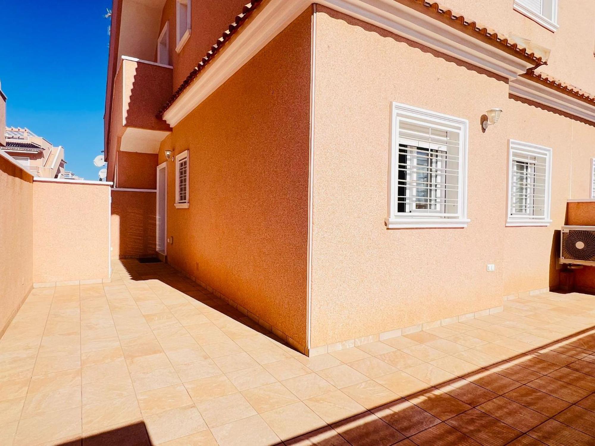 Apartments Punta Prima Indoor & Outdoor Pool Torrevieja Dış mekan fotoğraf